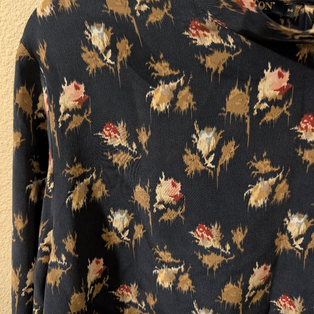 Pendleton Size Medium 100% Silk Floral Print Long Sleeve Women's Top - Picture 3 of 8